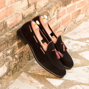 Shoe